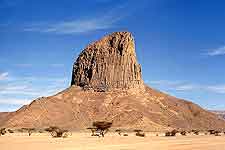 Photo showing the Sahara Desert scenery at Tamanrasset