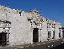 Photograph of the Casa de Moral mansion