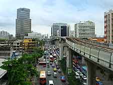Bangkok Airport (BKK) Car Rental: Picture of roads beneath the skytrain