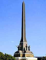 Photo of the Victory Monument