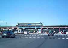 Beijing Airport (PEK) Travel and Transport: Picture of the Airport Expressway