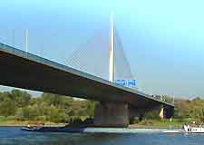 Photo of the Friedrich Ebert Bridge