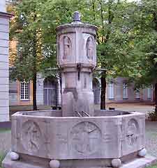 Photo of central fountain