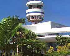 Further picture of Cairns Airport (CNS)
