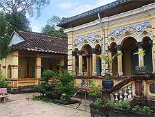 Image showing the Nam Nha Pagoda, photo by Thuydaonguyen