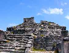 Picture showing the Zona Arqueologica El Rey