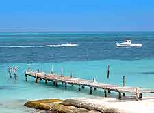 Picture of pier at Cancun