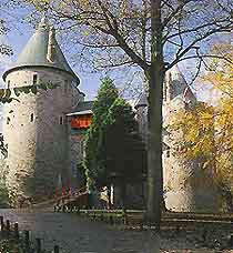 Castell Coch is situated in the nearby village of Tongwynlais