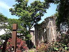 View of the James the Apostle Parish ruins, image by Daniel Vargas