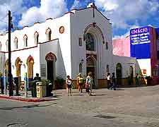Iglesia de San Miguel picture (Church of San Miguel)