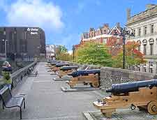 Photo of historic cannons lining the City Walls