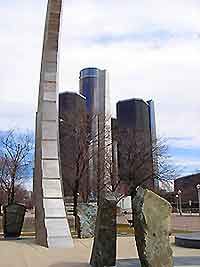 Photo of sculpture found in Detroit