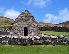 Gallarus Oratory photo