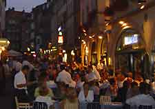 Picture of al fresco dining during a warm summer evening
