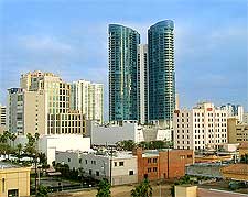 Skyline view, photo by Bastique