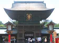 Image of the Hakozaki Shrine