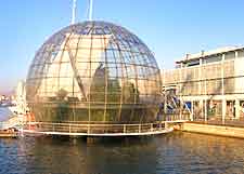 Photo showing Genoa's Biosfera (Biosphere) in the harbour