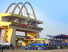 Photo of monument at the Independence Square in Accra