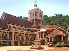 Sri Manguesh Temple photo