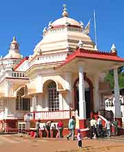 Nearby photo of the Sri Manguesh Temple, close to Goa