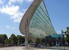 Photo showing the modern bus station