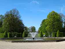Photo of the Grosser Garten (Large Garden) within the Nordstadt district