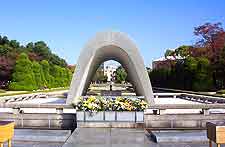 Picture of the arch within the Peace Memorial Park