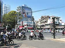 View of traffic in the city centre, photo by Mike