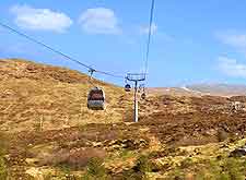 Cable car at the Nevis Range (Aonach Mor)