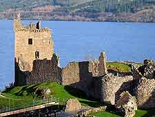 Urquhart Castle picture