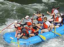 River rafting photo