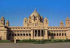 Panoramic photo of the Umaid Bhawan Palace