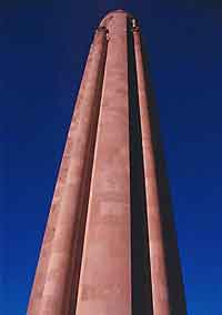 Picture showing the Liberty Memorial