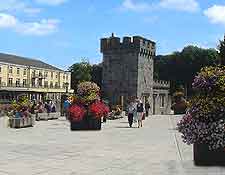 Canal Square photo