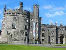 Close-up picture of Kilkenny Castle