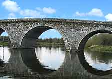 Image of Green's Bridge (Great Bridge), spanning the River Nore
