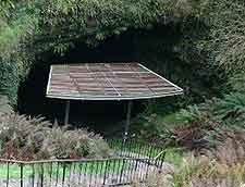 Dunmore Caves entrance