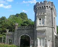 Shankill Castle photo, in the nearby village of Paulstown