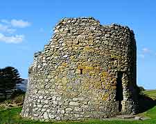 Photo of Parkavonear Castle ruins at Aghadoe Woods