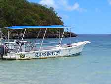 Photo of glass-bottom tourist boat at Port Antonio