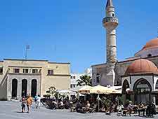 Image of outdoor cafe tables and chairs