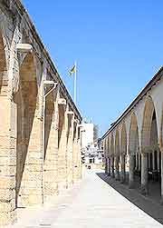 Guided walking tours photo, taken next to the Church of Saint Lazarus