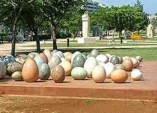 Image showing modern sculptures in public gardens
