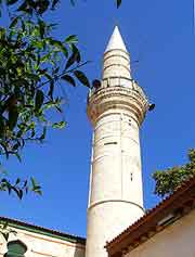 Different view of the Grand Mosque / Mosque of Djami Kebir (Kebir Camil)
