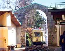 Postlingbergbahn picture (Postlingberg Tram)