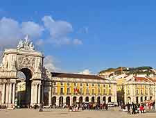 Photograph of Lisbon's Arco da Rua Augusta