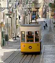 Closer view of the Elevador da Bica