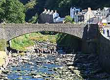 Picture of stone bridge over the river