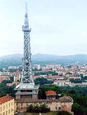 Image of the famous Tour Metallique