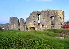 Image of fortress ruins in Valkenburg